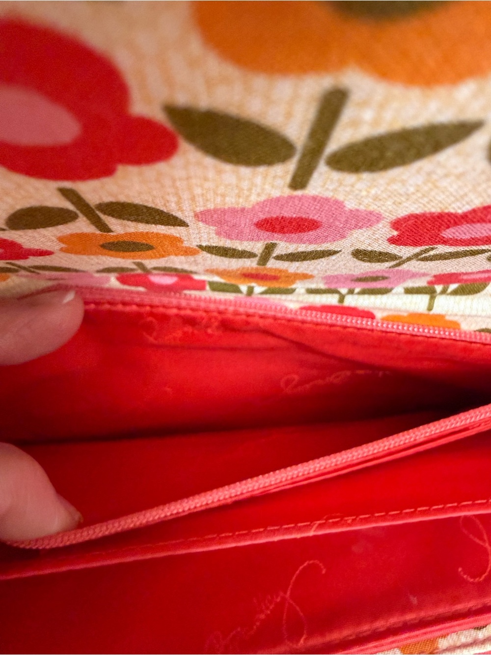 Vera Bradley Flockloric Wallet Organizer Floral EUC - Picture 6 of 6